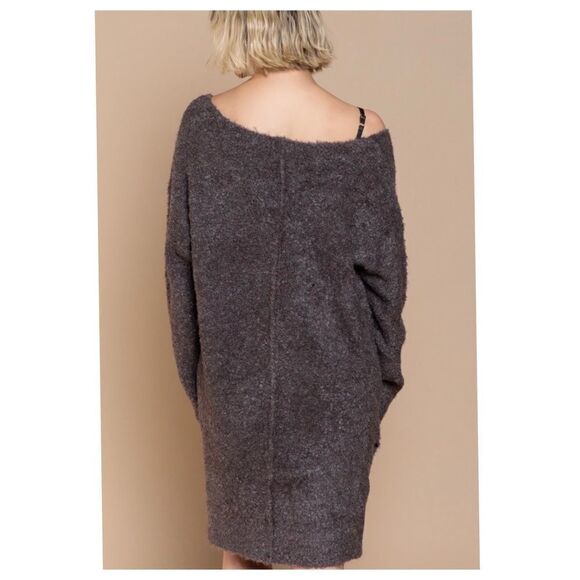 WOOL Blend V-Neck  relaxed Fit High Low Sweater in Violet Wood - Picture 5 of 8